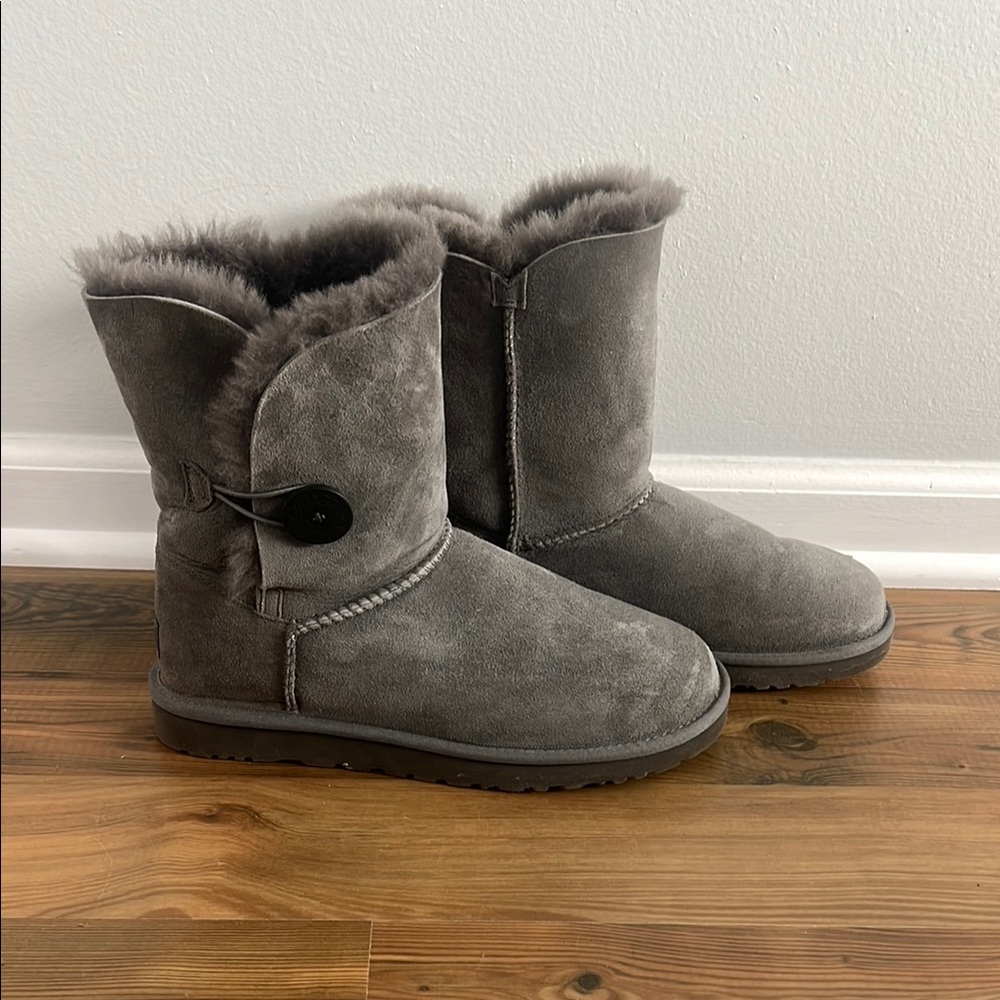 UGG Women’s Bailey Button Grey Suede Boots